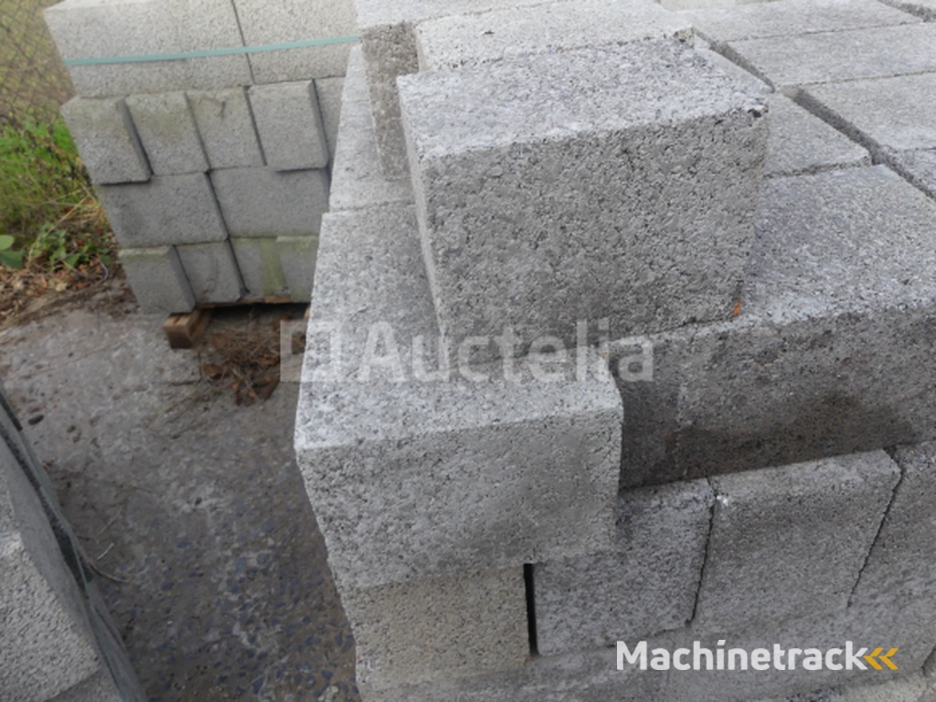 860 massieve blokblokken