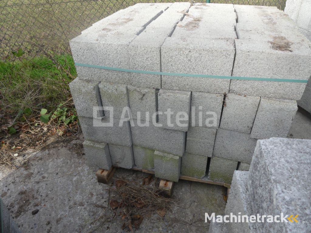 860 massieve blokblokken