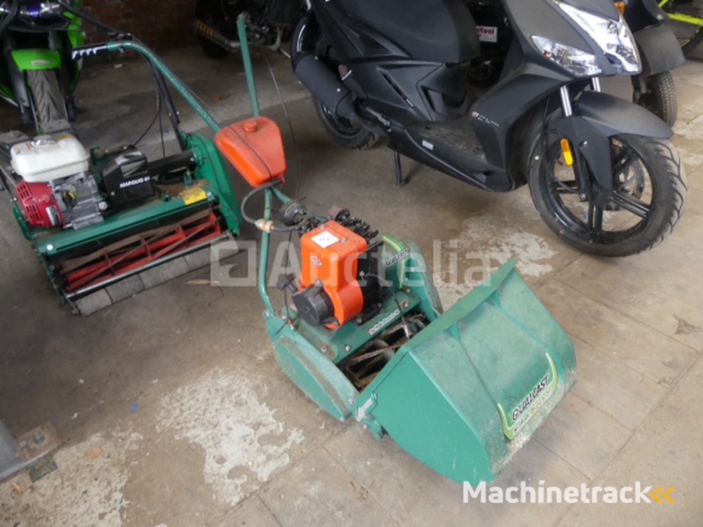 Vintage Suffolk Punch 30 Qualcast Lawn Mower with Roller