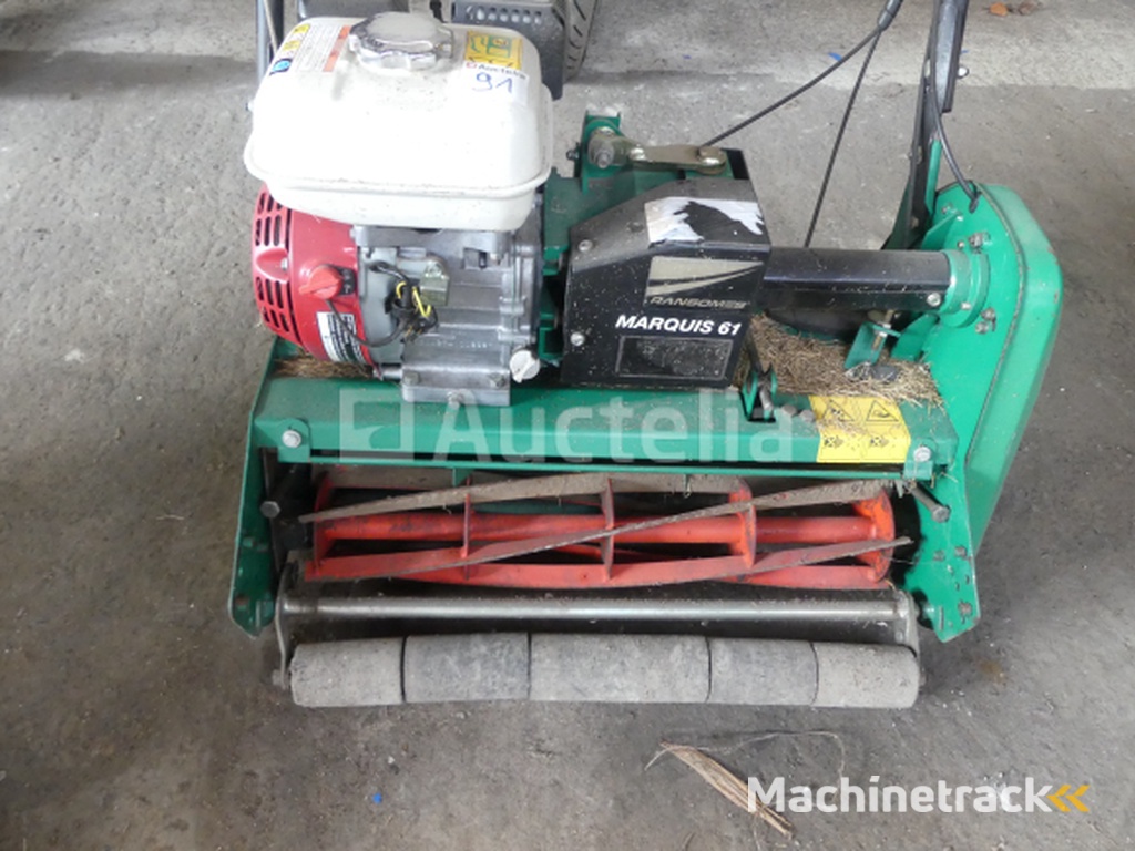 Vintage Lawn Mower with Roller Ramnsomes Marquis 61