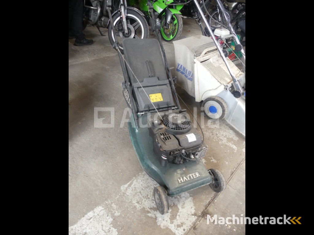 Hayter Harryer 41 petrol lawn mower