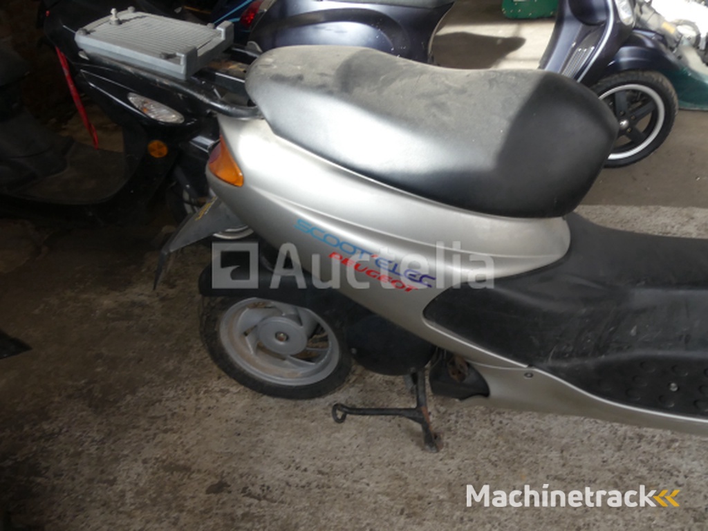 Peugeot Scoot'elec electric scooter