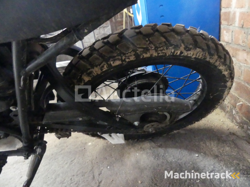 Yamaha XT125 125cc Motorcycle (VIN: 5Y3012220)