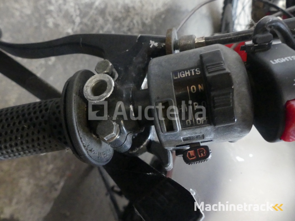 Yamaha XT125 125cc Motorcycle (VIN: 5Y3012220)