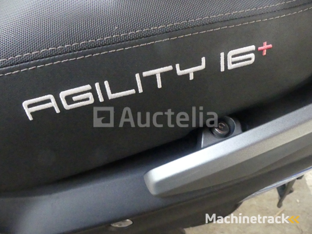 Scooter 50cc (zeer weinig km) Kymco Agility 16+ 50 4T (2024-826 km)(Vin: LC2CC0000R1002452)