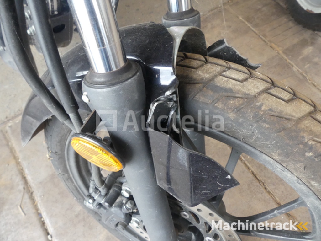 Honda CBF125 Motorcycle (VIN: LWBJC74A7H1021950)