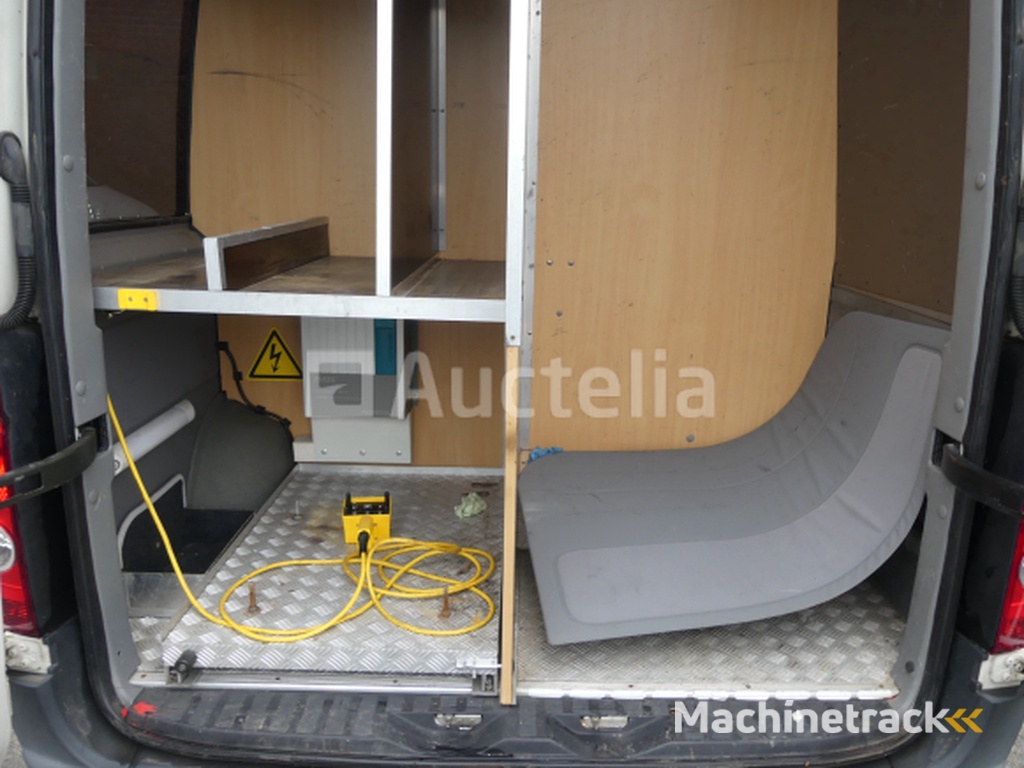 Volkswagen Crafter (2007-58.642 km-VIN:WV1ZZZ2EZ86007443)