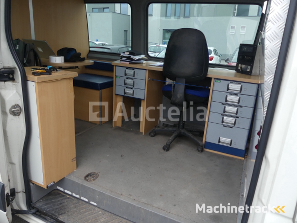 Volkswagen Crafter (2007-58.642 km-VIN:WV1ZZZ2EZ86007443)