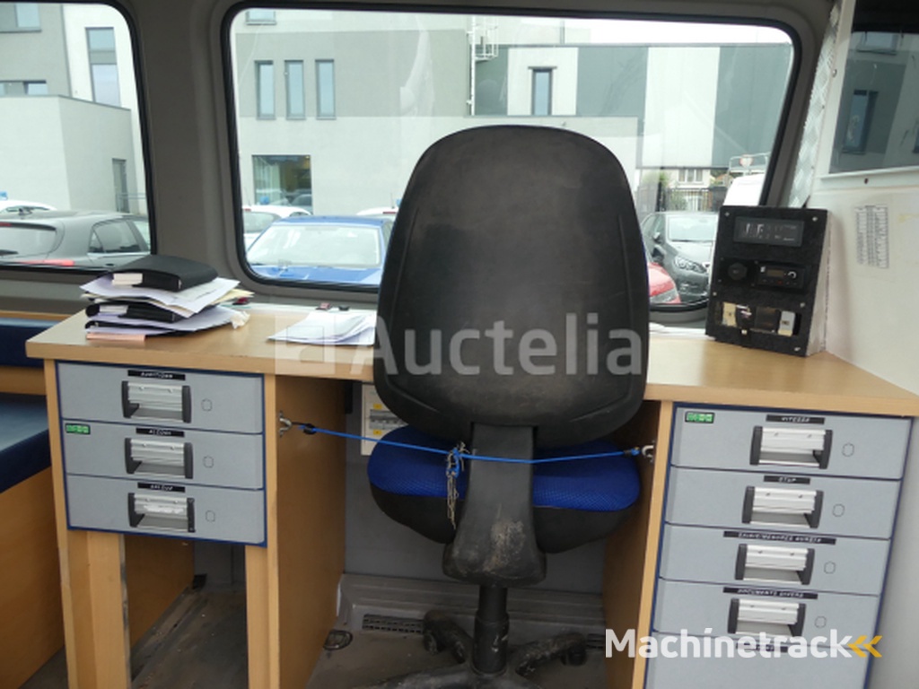 Volkswagen Crafter (2007-58.642 km-VIN:WV1ZZZ2EZ86007443)