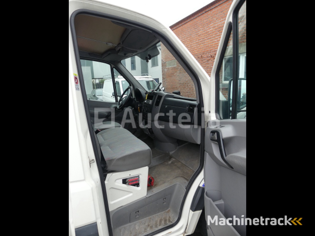 Volkswagen Crafter (2007-58.642 km-VIN:WV1ZZZ2EZ86007443)