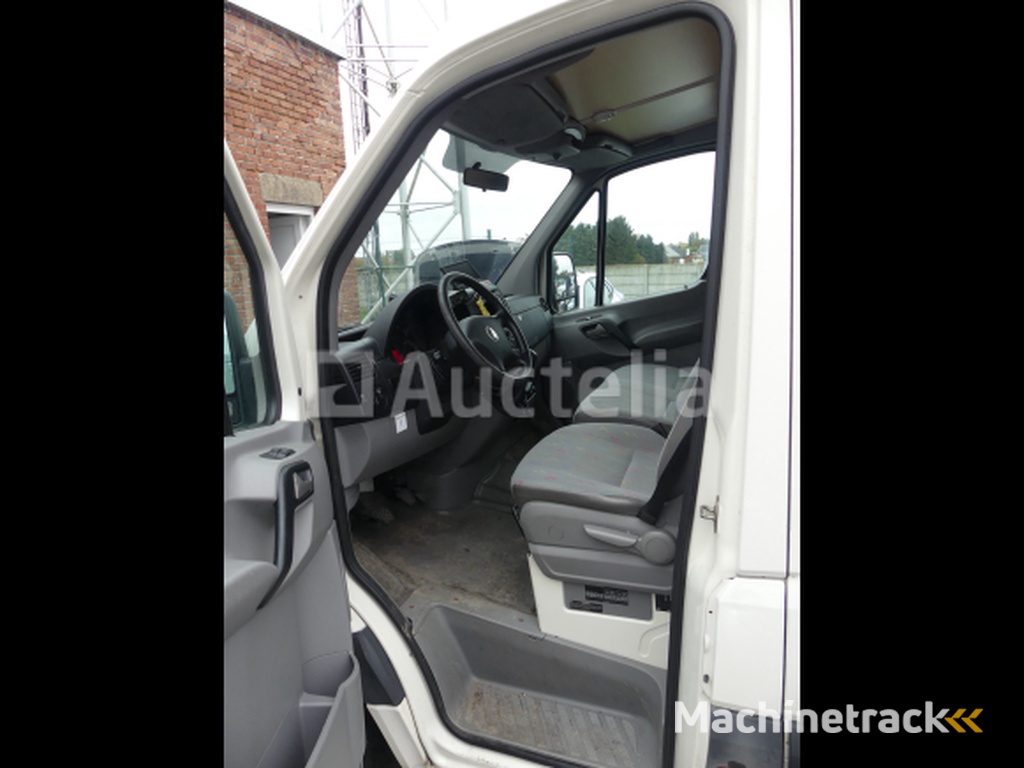 Volkswagen Crafter (2007-58.642 km-VIN:WV1ZZZ2EZ86007443)