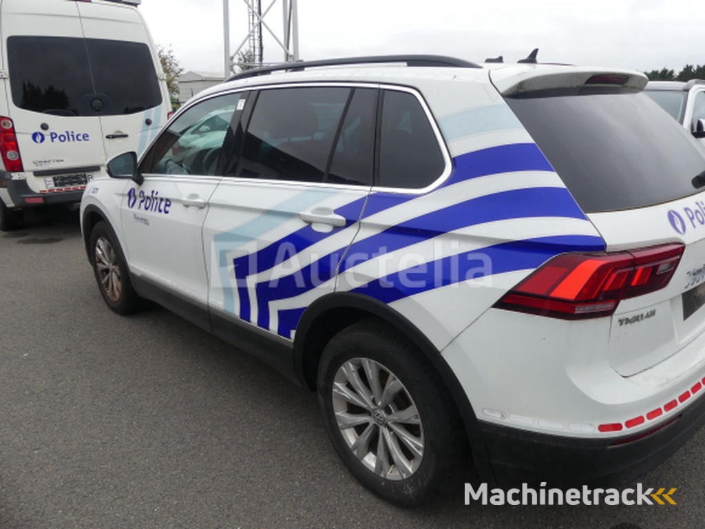 Mixed Car Volkswagen Tiguan (2019-201.688 km-VIN:WVGZZZ5NZKW362284)