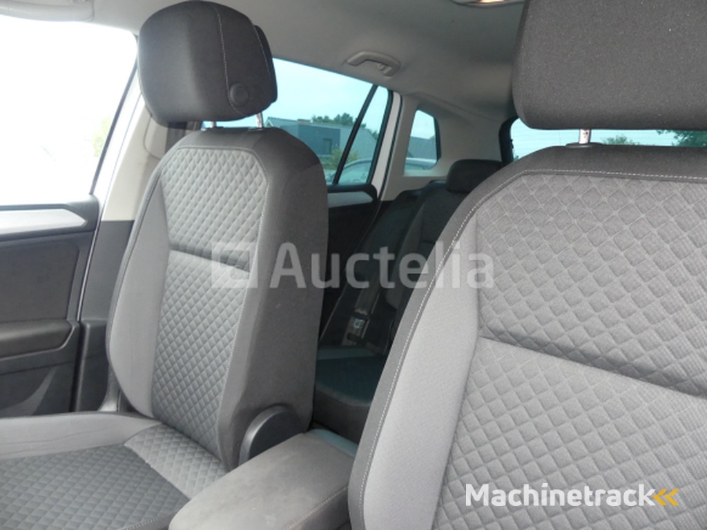 Mixed Car Volkswagen Tiguan (2019-201.688 km-VIN:WVGZZZ5NZKW362284)