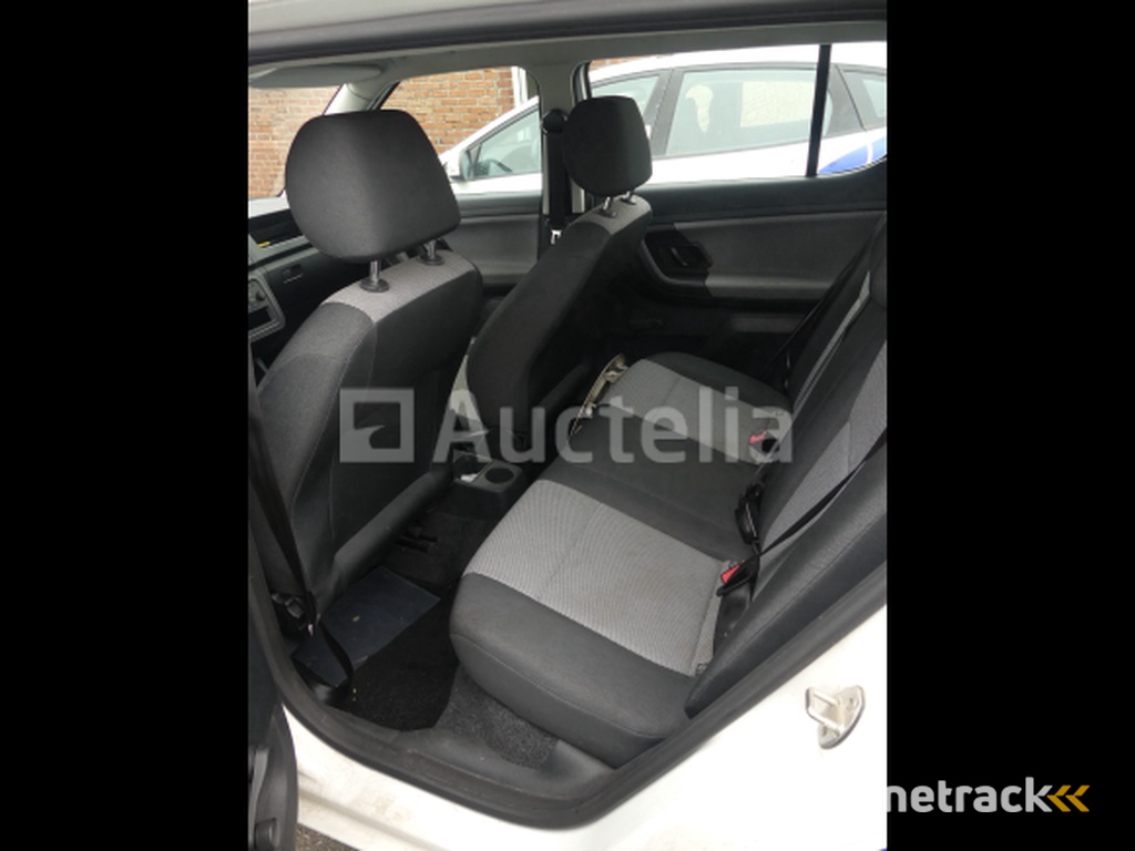 Gemengde auto Skoda Fabia (2011-78.246 km-VIN:NFM5FM52T11114N0)
