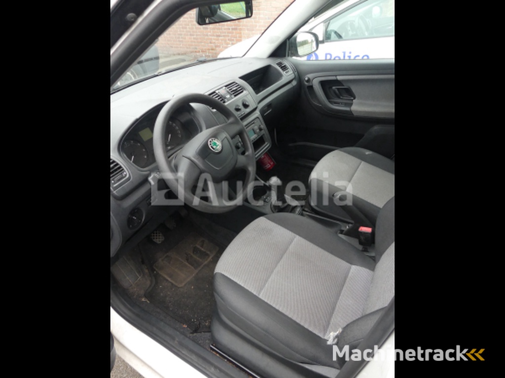 Gemengde auto Skoda Fabia (2011-78.246 km-VIN:NFM5FM52T11114N0)