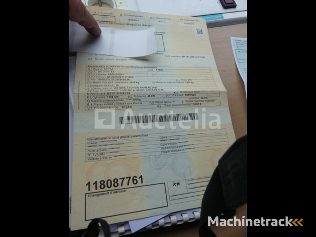 Gemengde auto Skoda Fabia (2011-78.246 km-VIN:NFM5FM52T11114N0)