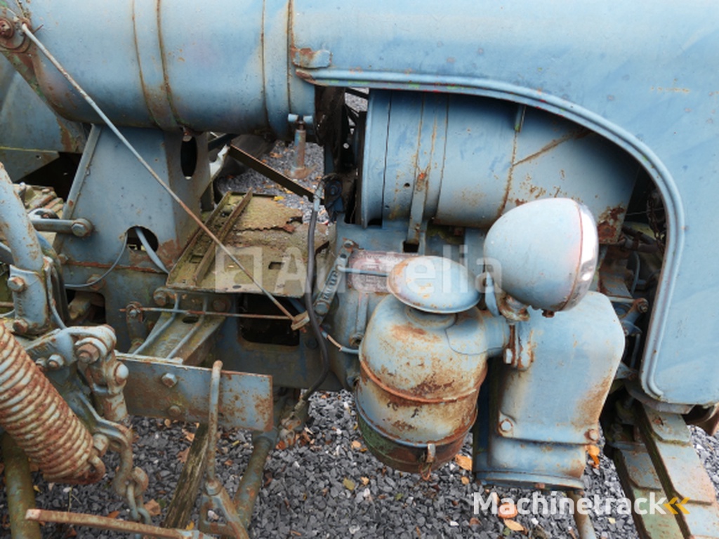 Normag Kornett II landbouwtractor + zijmaaierstang (VIN:19010271952)