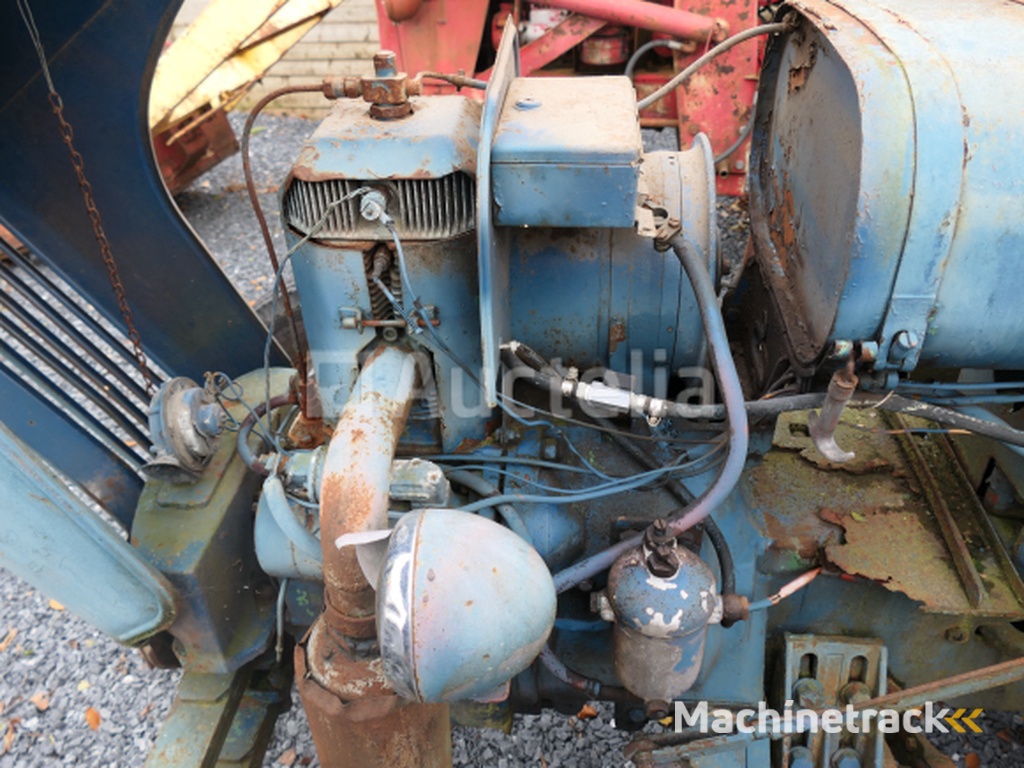 Normag Kornett II landbouwtractor + zijmaaierstang (VIN:19010271952)