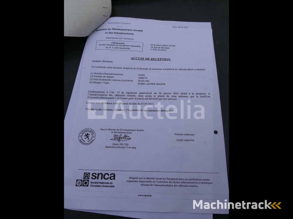 Ford Super Major Landbouwtractor + Lier