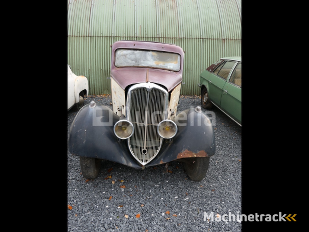 Antieke auto om Peugeot Peugeot 301 te restaureren (VIN: 39085)