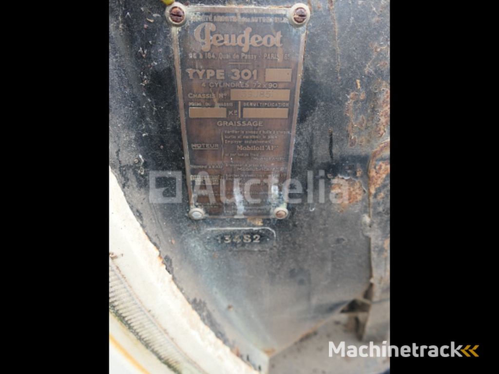 Antieke auto om Peugeot Peugeot 301 te restaureren (VIN: 39085)
