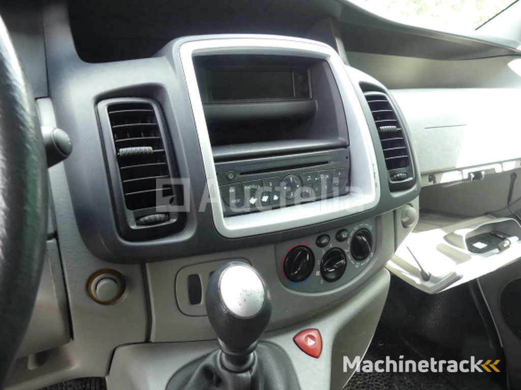 Renault Trafic minibus (2011-154.800 km)