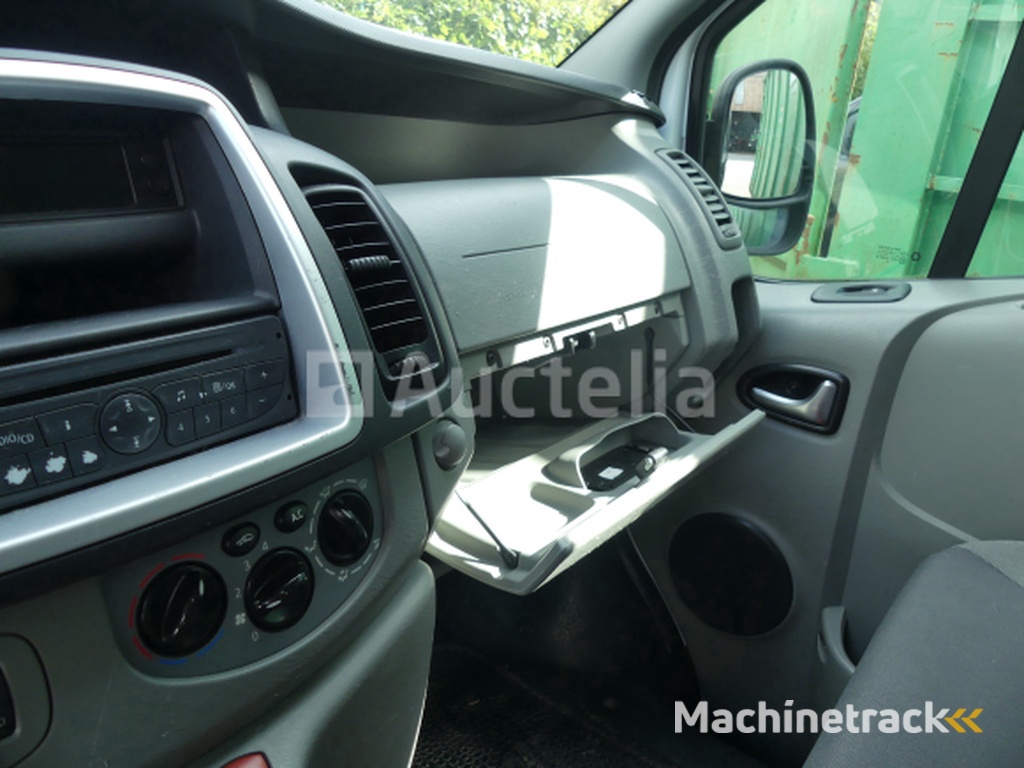 Renault Trafic minibus (2011-154.800 km)