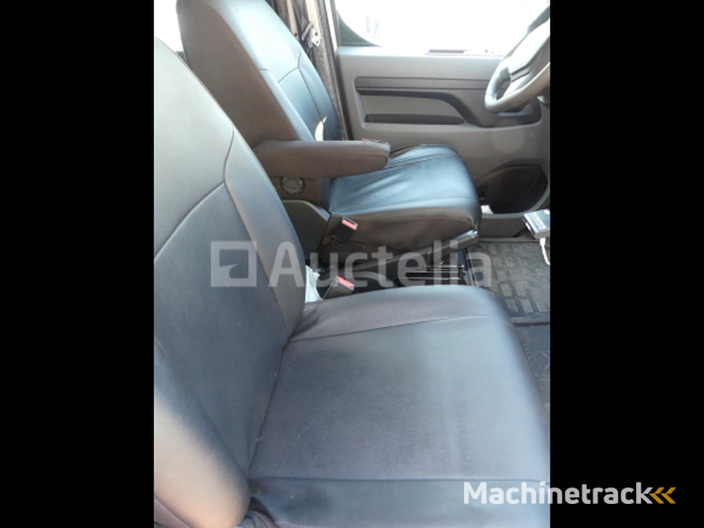 Utility dubbele cabine Citroën jumpy (2018-146.006 km) - (REF AUCTELIA 010470-019)