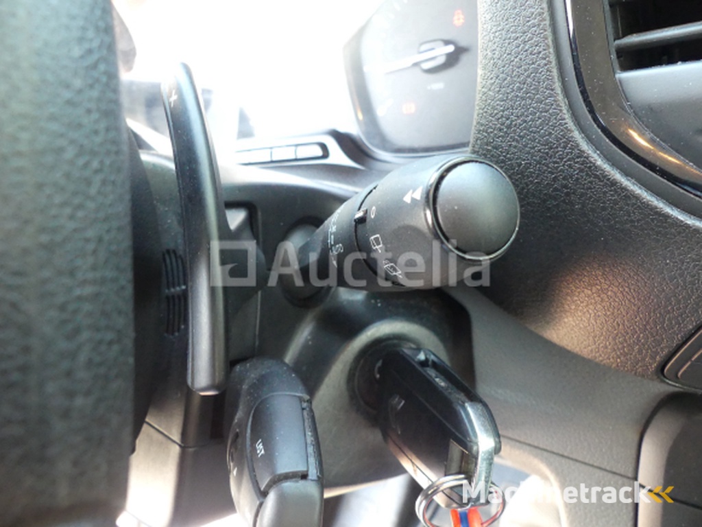 Utility dubbele cabine Citroën jumpy (2018-146.006 km) - (REF AUCTELIA 010470-019)