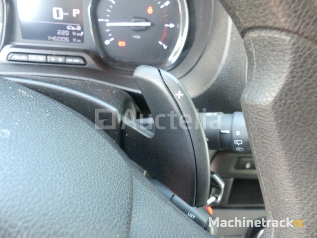 Utility dubbele cabine Citroën jumpy (2018-146.006 km) - (REF AUCTELIA 010470-019)