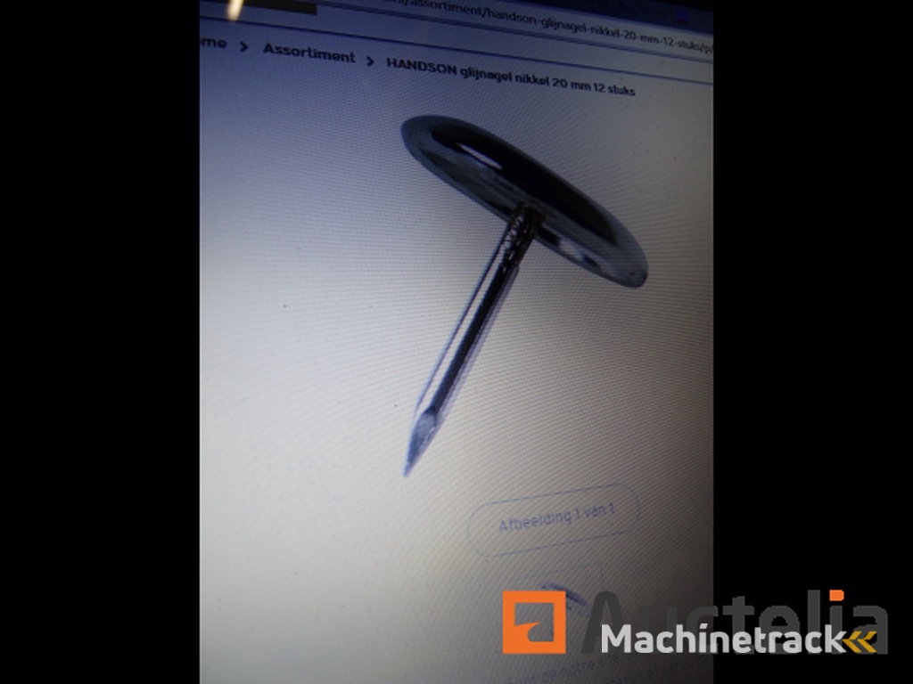 4 Blisters of 12 HANDSON Nickel Nail Pads for Under Chair and Table