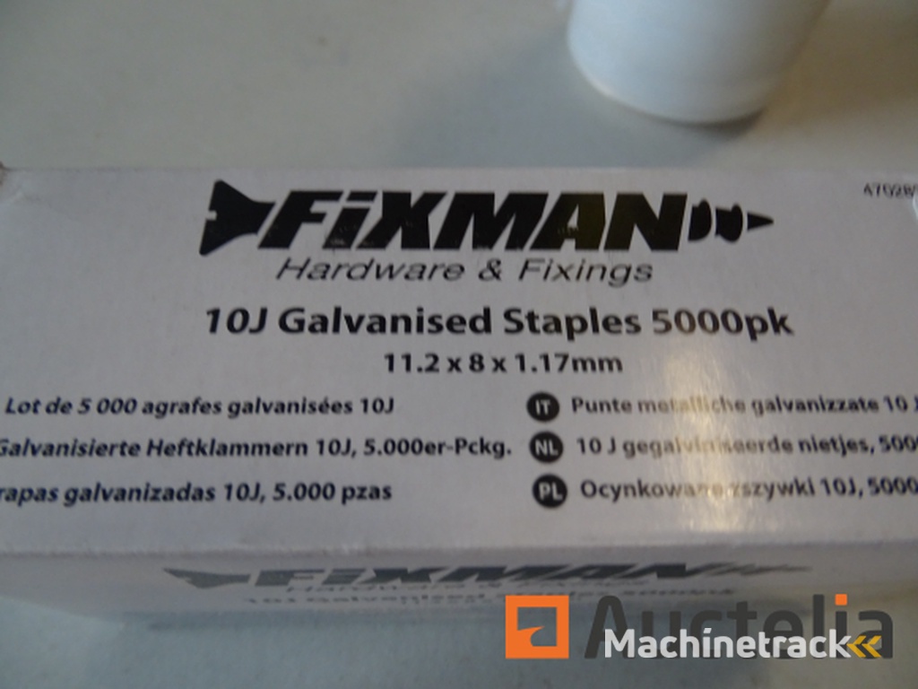 10000 FIXMAN Staples