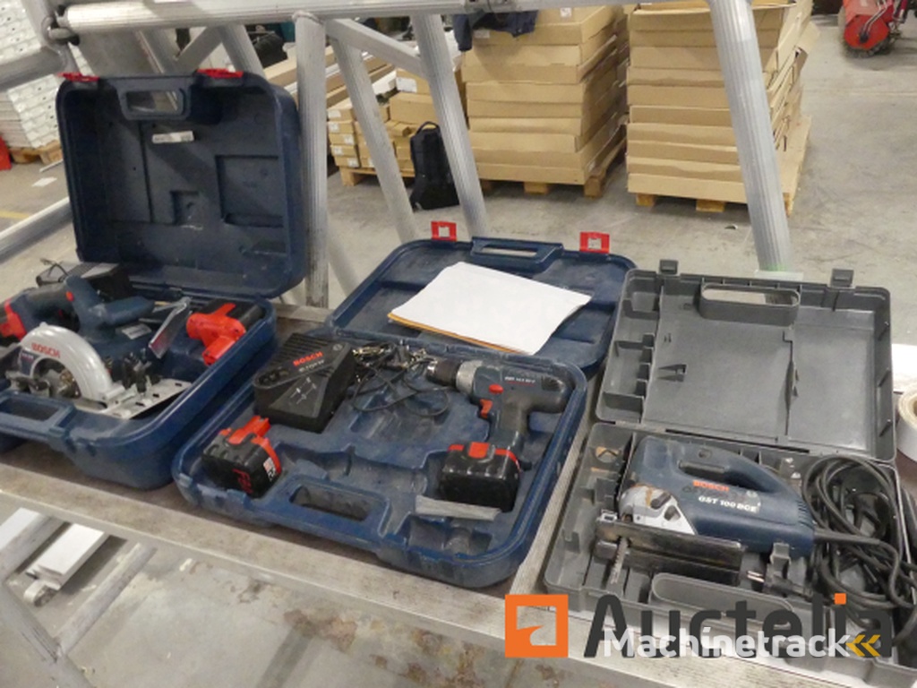 Bosch Decoupeerzaag - Schroevendraaier - Cirkelzaag (9714-046)