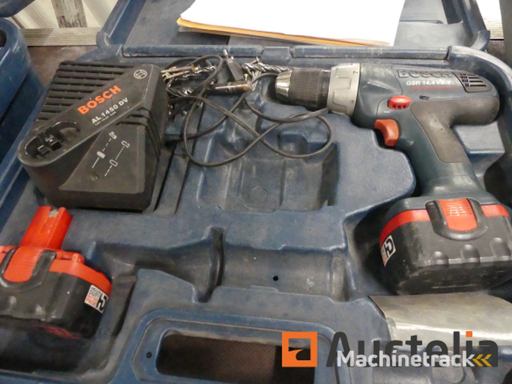 Bosch Decoupeerzaag - Schroevendraaier - Cirkelzaag (9714-046)