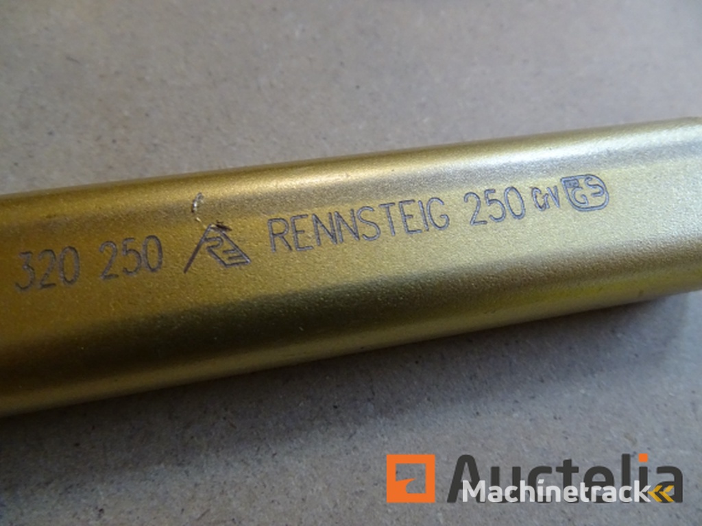 2 Kruisschaar voor metaalbewerking