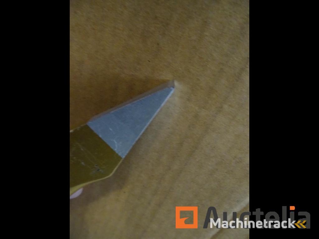 2 Kruisschaar voor metaalbewerking