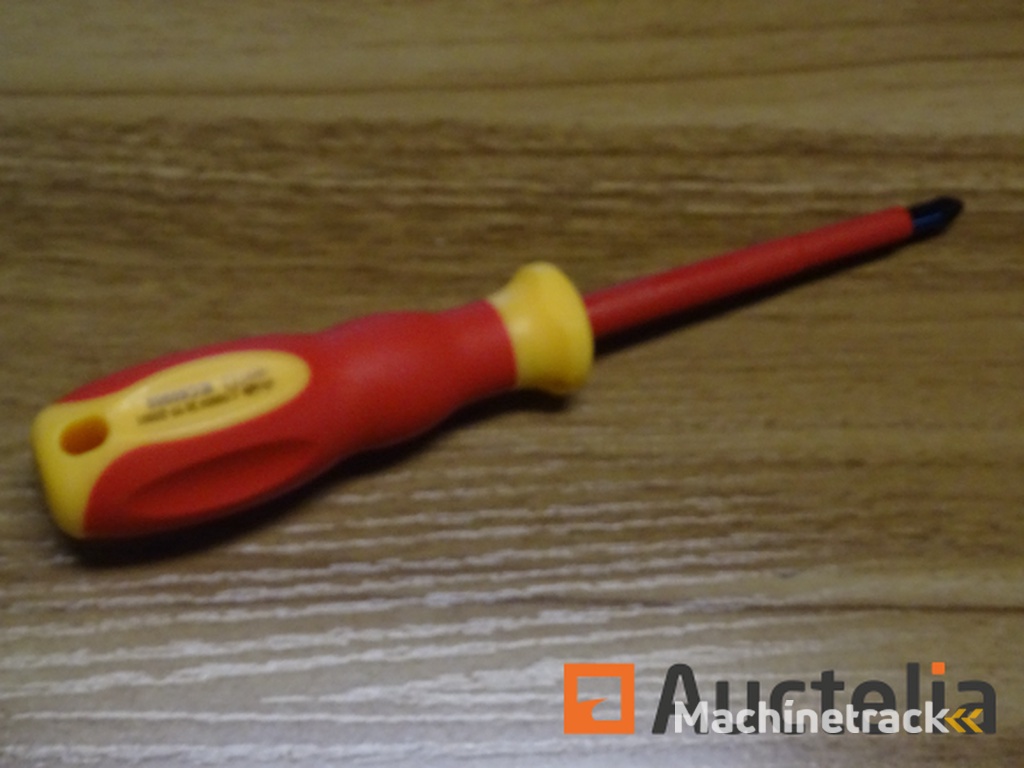 12 SILVERLINE PZ2 schroevendraaier voor elektriciens