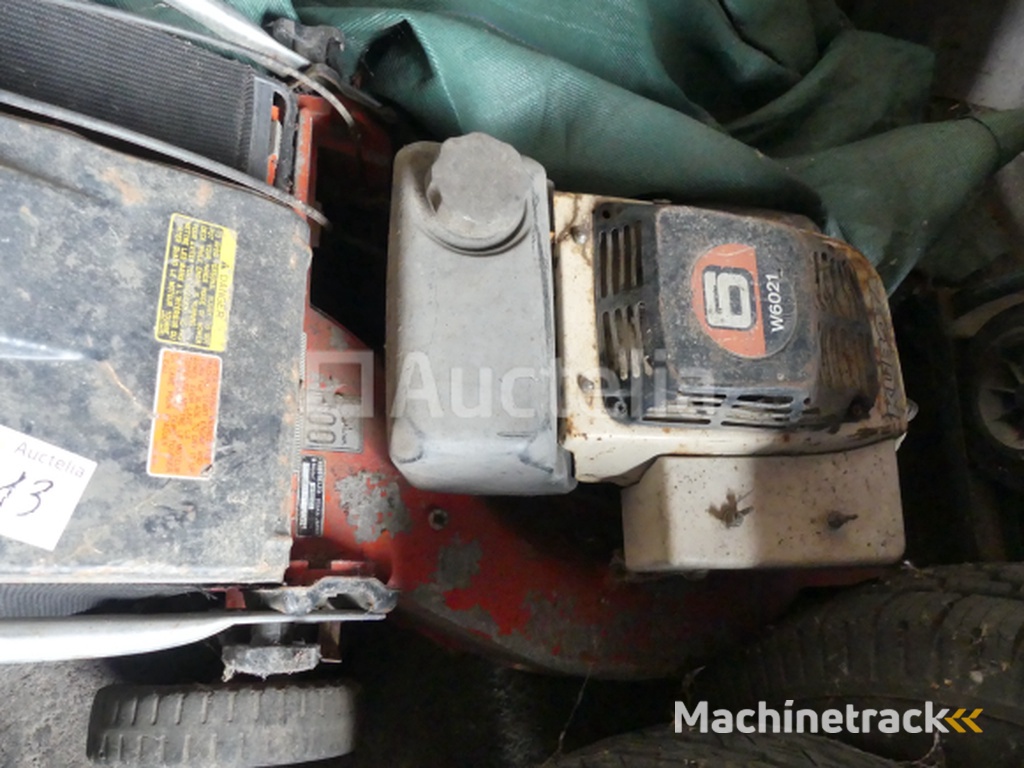 1Tractor en 2 grasmaaiers