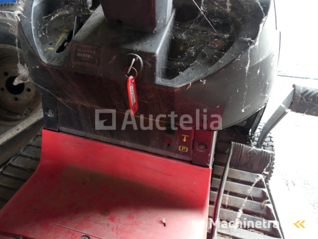 1Tractor en 2 grasmaaiers