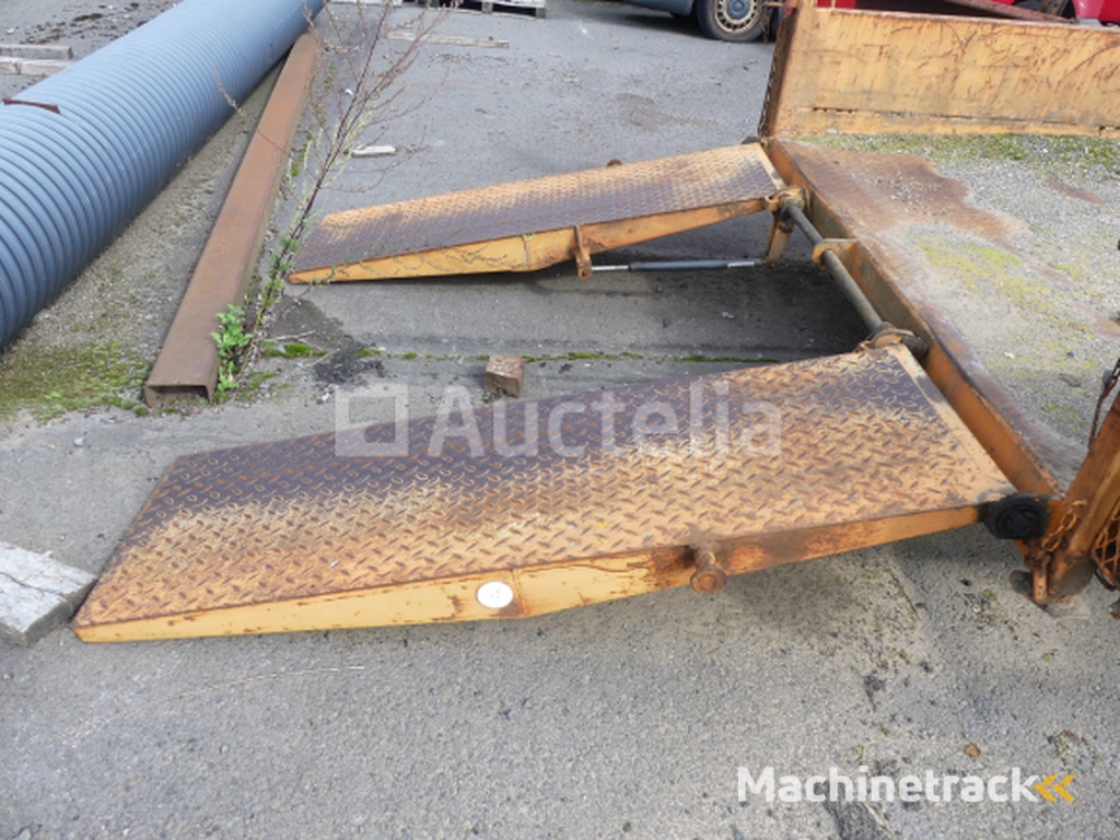 Macer machine aanhangwagen