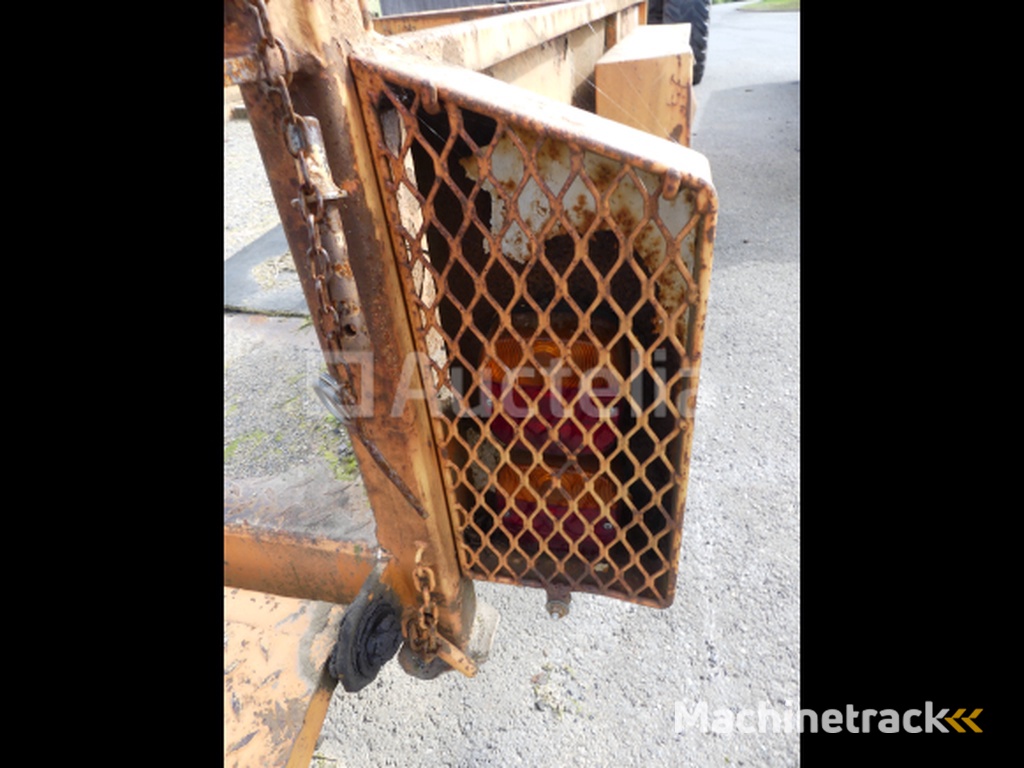 Macer machine aanhangwagen