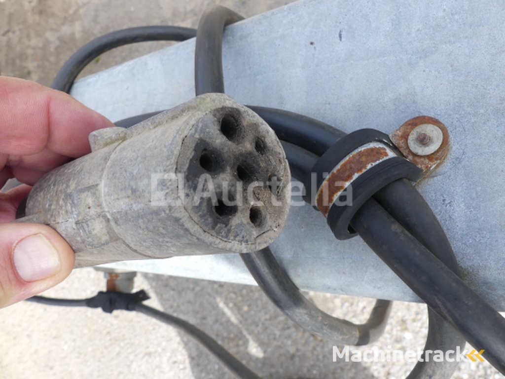 Macer machine aanhangwagen