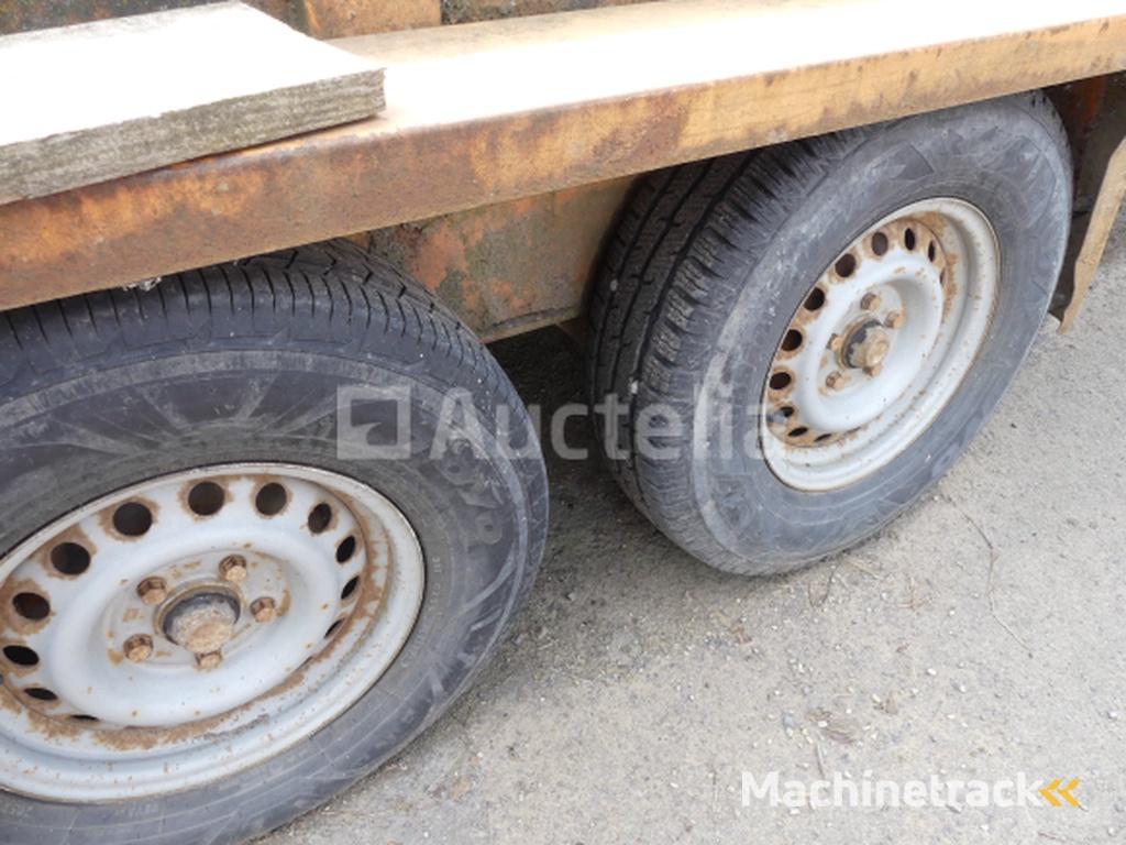 Macer machine aanhangwagen