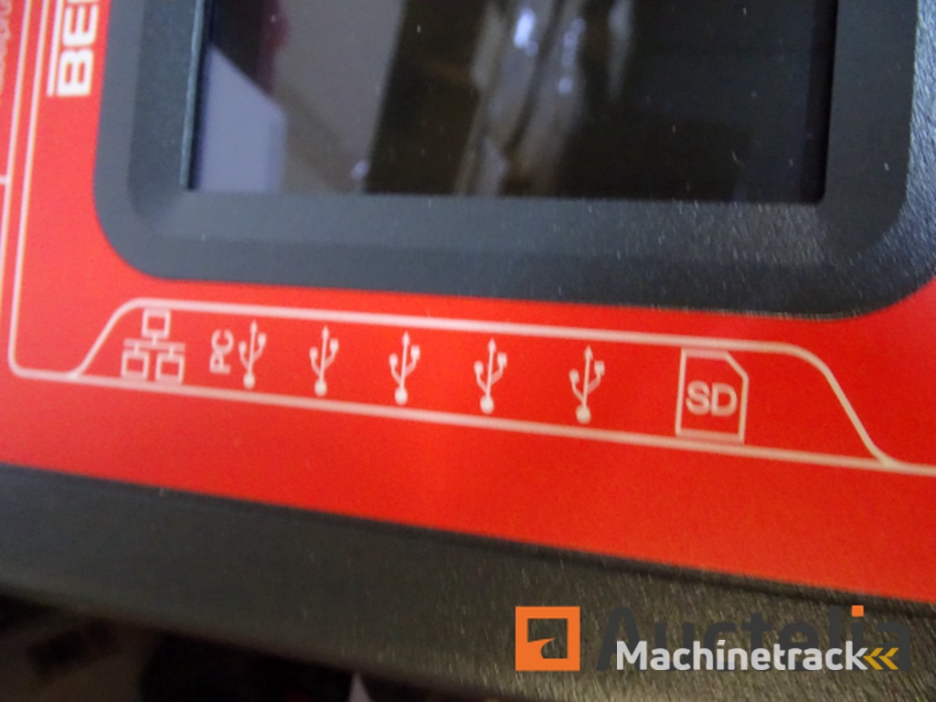 Set testers voor het testen van elektrische apparaten BENNING ST 755 Winkelwaarde 2754 €