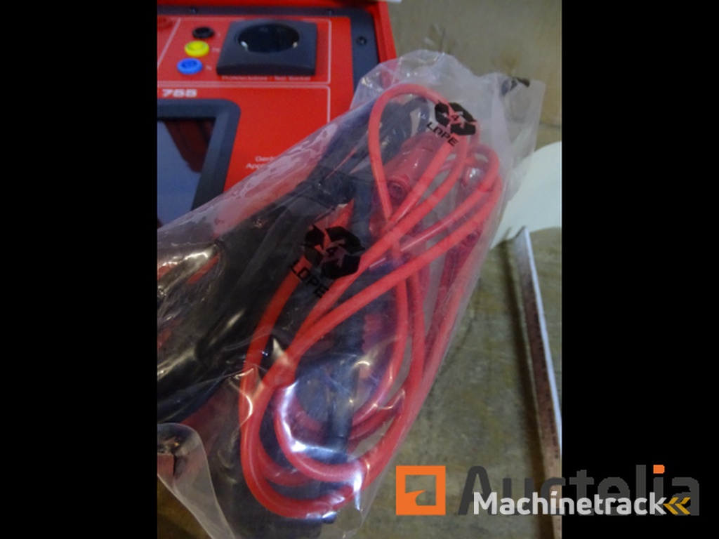 Set testers voor het testen van elektrische apparaten BENNING ST 755 Winkelwaarde 2754 €
