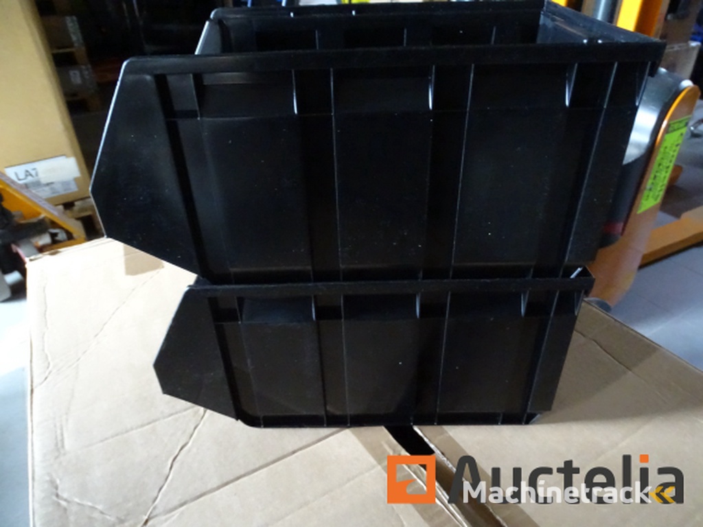 15 x No. 4 Sout Dienbladen