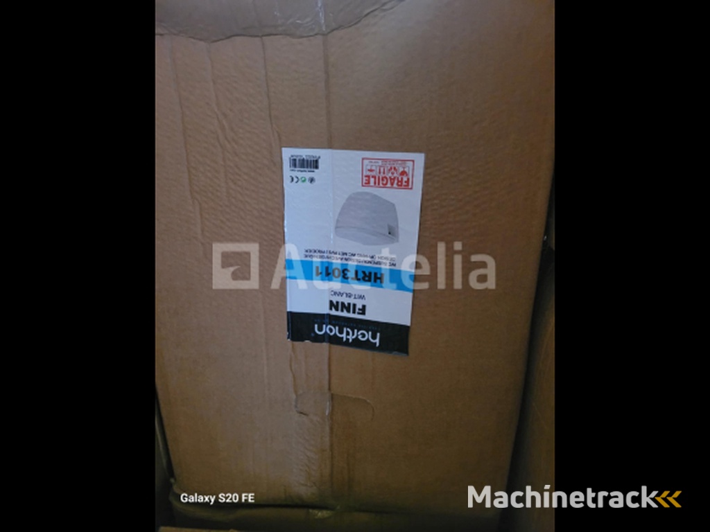 Porseleinen toiletpot HERTON ca. 30 STUKS