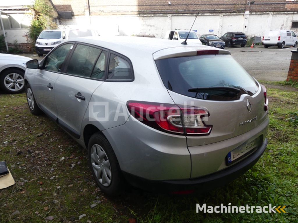 Auto Renault Megane (2012-22.499 km)