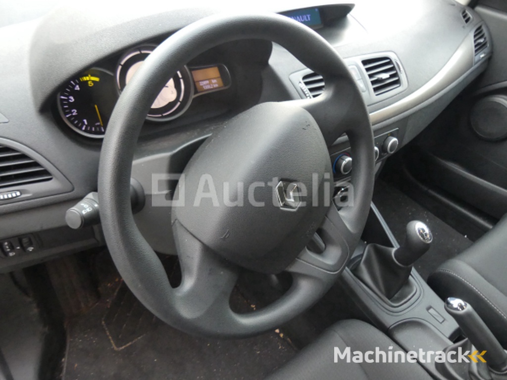 Auto Renault Megane (2012-22.499 km)