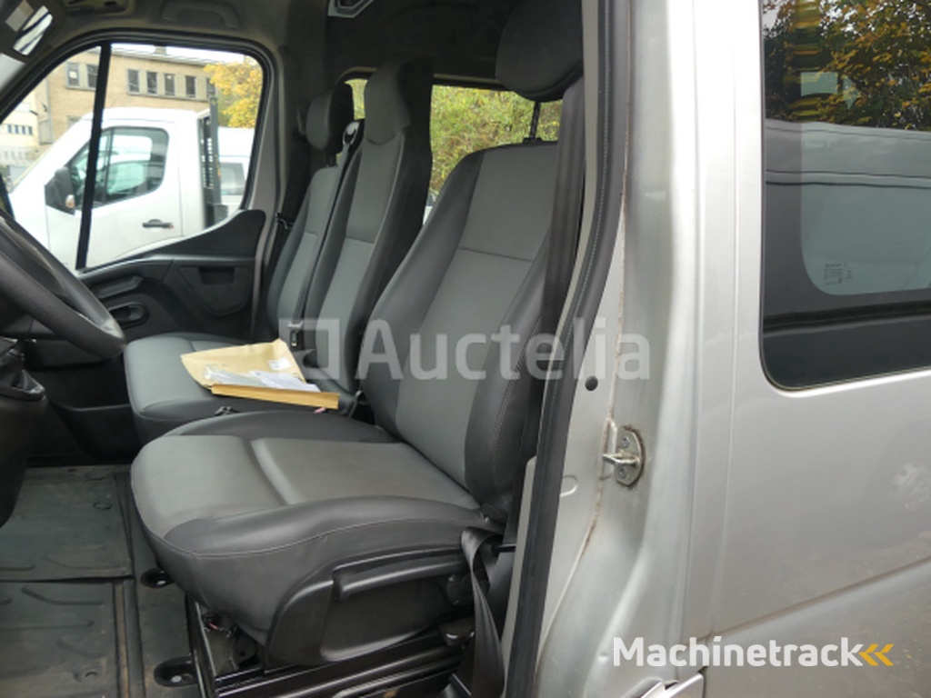 Opel Movano bestelwagen met multicab (2019-87.886 km)